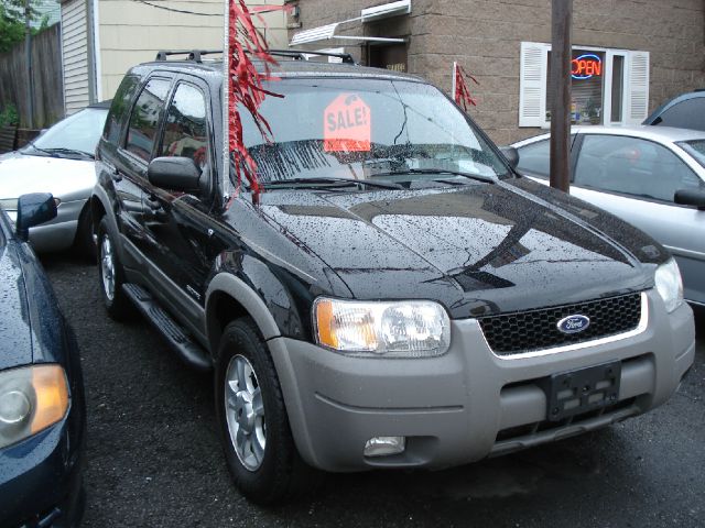 2001 Ford Escape ESi
