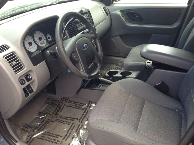 2001 Ford Escape SL 4x4 Regular Cab