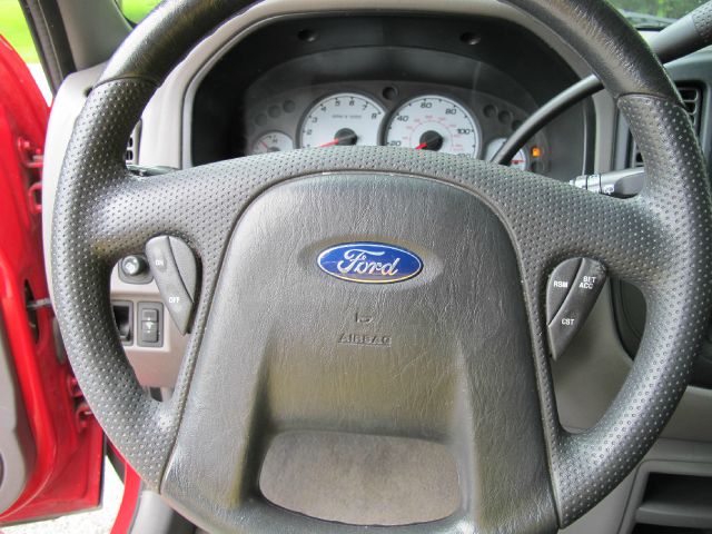 2001 Ford Escape Reg Cab 159.5 WB C5B