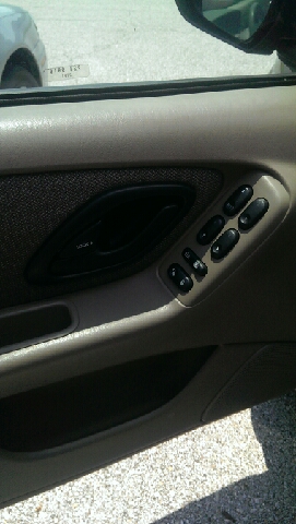 2001 Ford Escape SL 4x4 Regular Cab