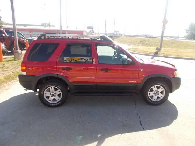 2002 Ford Escape SXT Van
