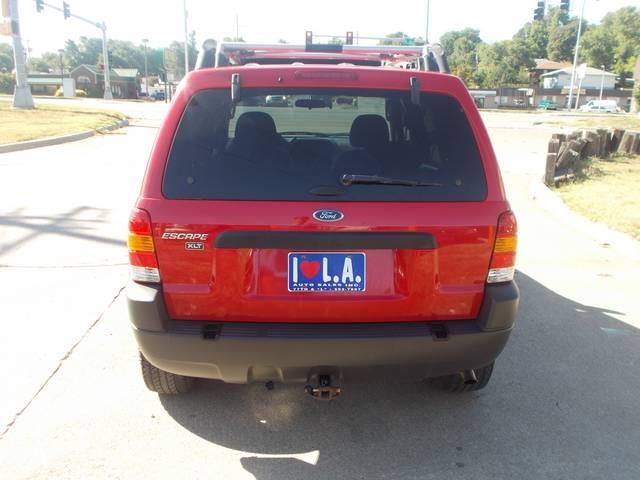 2002 Ford Escape SXT Van