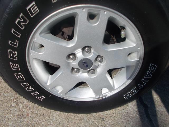 2002 Ford Escape SXT Van