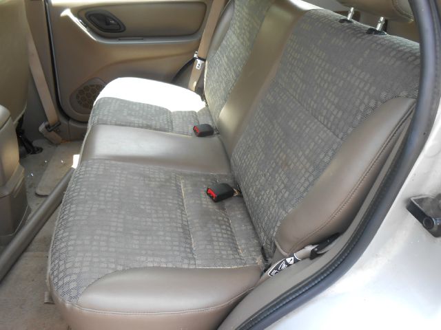 2002 Ford Escape 2WD 4dr V6 XLT