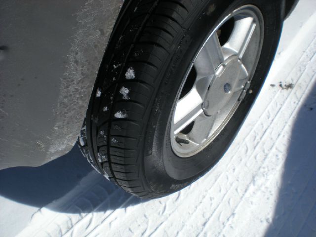 2002 Ford Escape 2WD 4dr V6 XLT