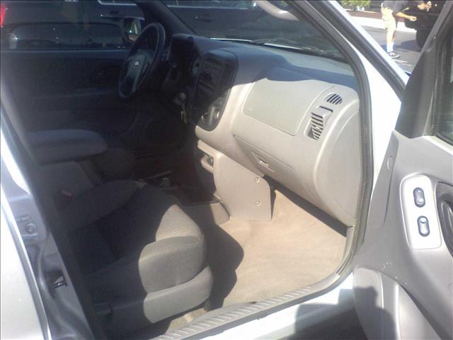 2002 Ford Escape 4WD 5dr EX