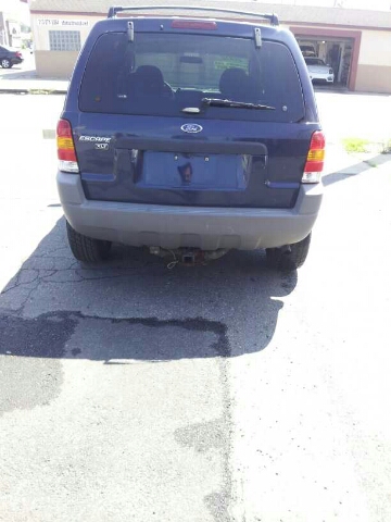 2002 Ford Escape ESi