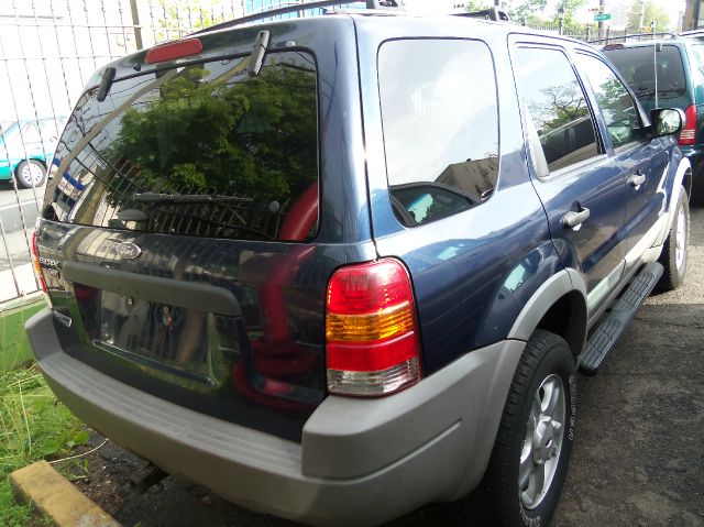 2002 Ford Escape Crew-short-sle2-z71-tv/dvd-4wd