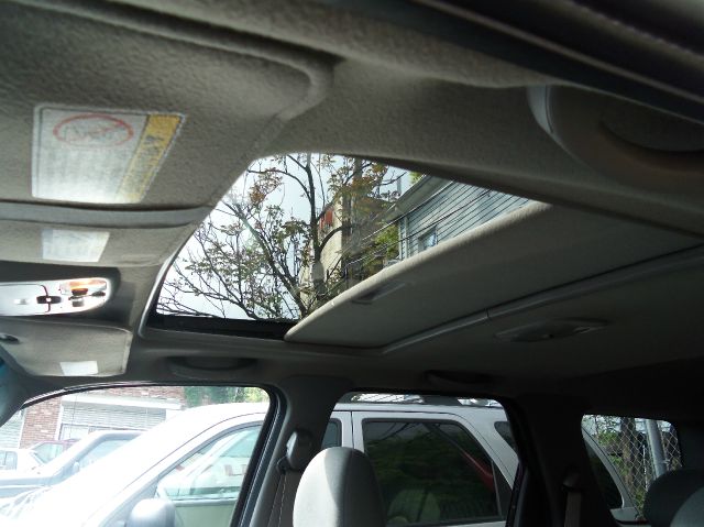 2002 Ford Escape Crew-short-sle2-z71-tv/dvd-4wd