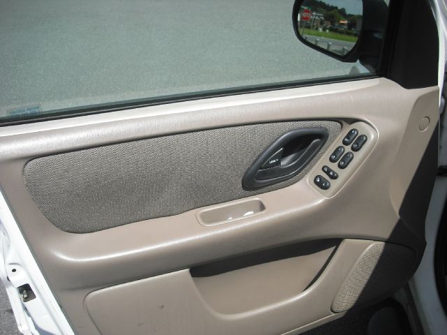2002 Ford Escape 4WD V6 Eddie Bauer