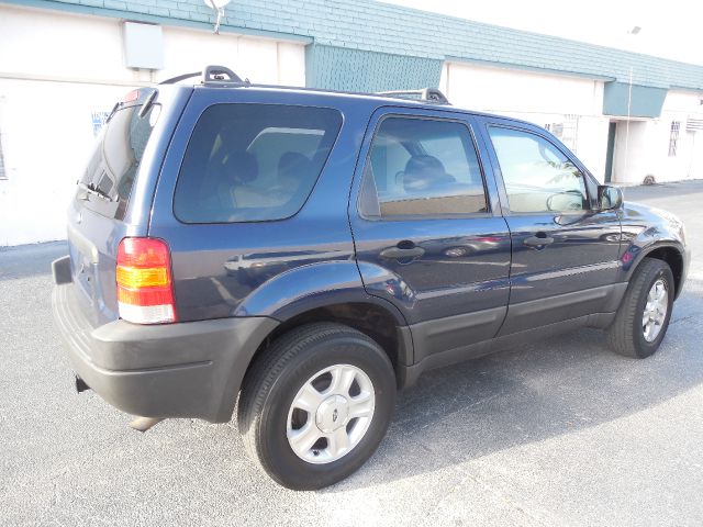 2003 Ford Escape 2LT Z71 4x2