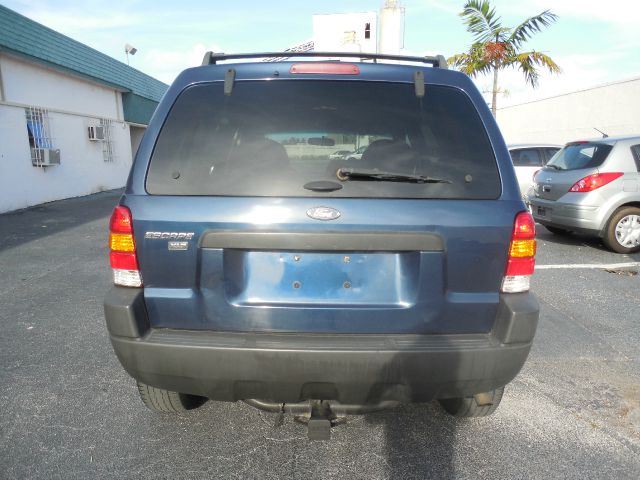 2003 Ford Escape 2LT Z71 4x2