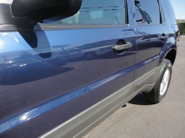 2003 Ford Escape SL 4x4 Regular Cab