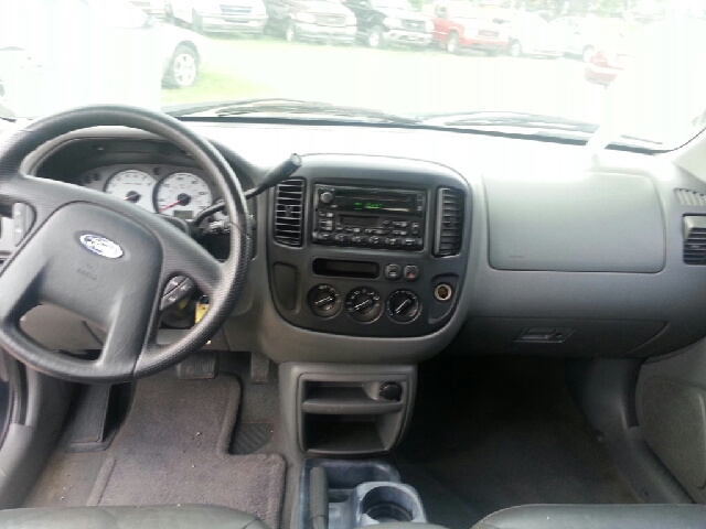 2003 Ford Escape 4wdsxt