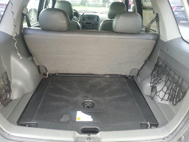 2003 Ford Escape 4wdsxt