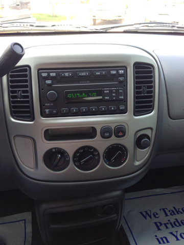 2003 Ford Escape L- Edition