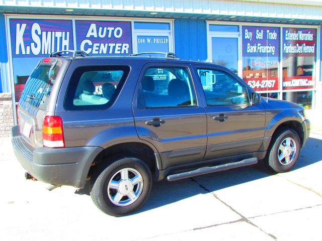 2003 Ford Escape STD Model