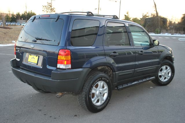 2003 Ford Escape Unlimited X 4X4