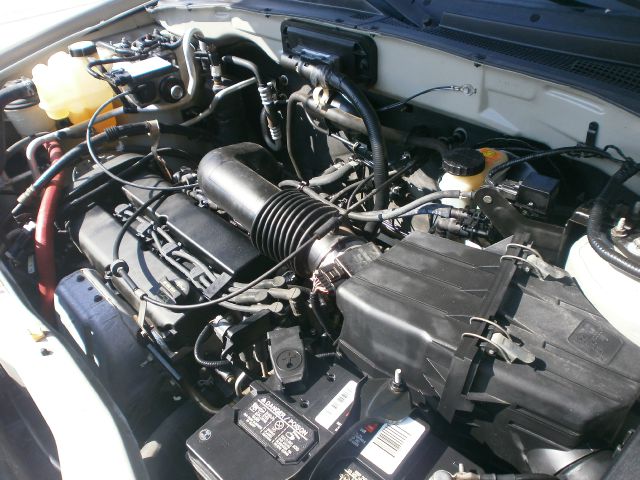 2003 Ford Escape Reg Cab 159.5 WB C5B