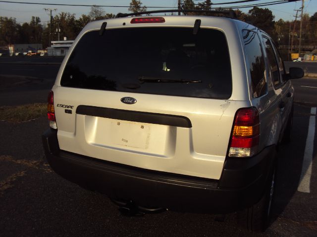 2003 Ford Escape L- Edition