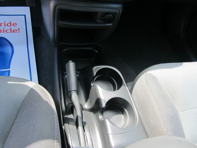 2003 Ford Escape GS 2D Coupe