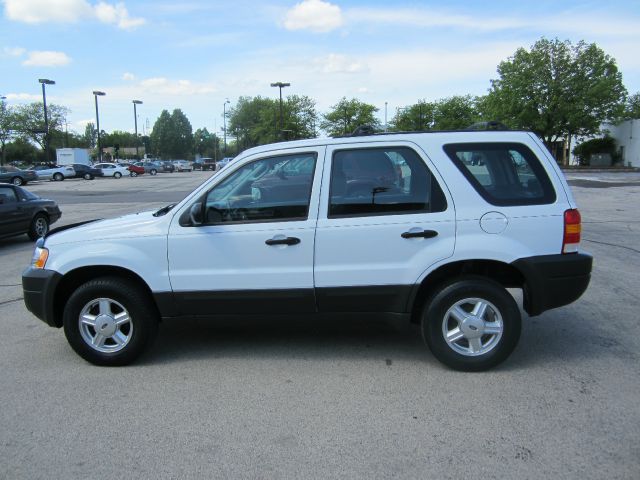 2003 Ford Escape GS 2D Coupe