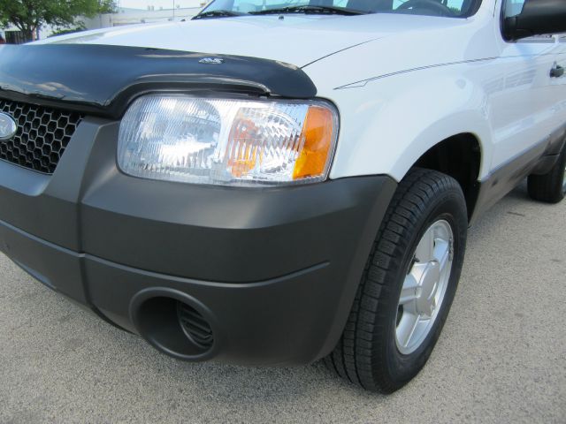 2003 Ford Escape GS 2D Coupe