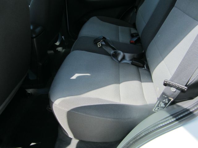 2003 Ford Escape GS 2D Coupe