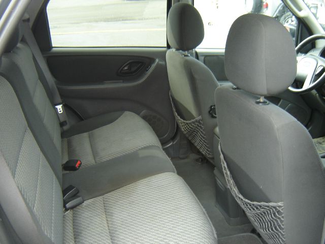 2003 Ford Escape Sxt/4x4