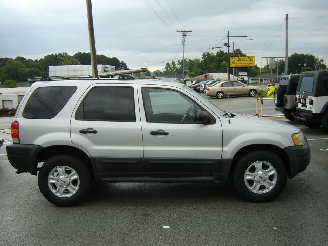 2003 Ford Escape Sxt/4x4