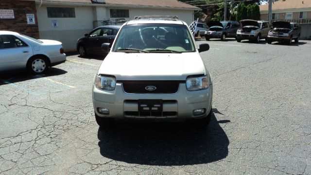 2003 Ford Escape Super