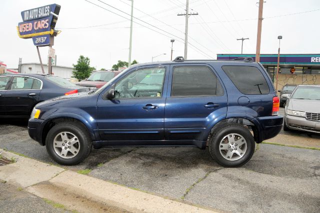 2003 Ford Escape Super