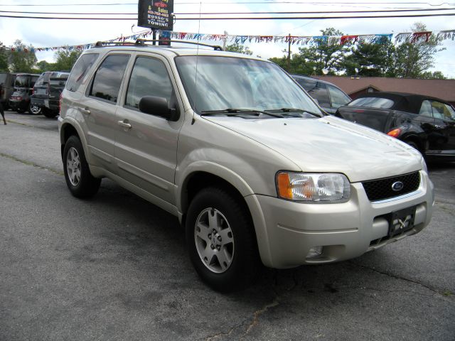 2003 Ford Escape Super