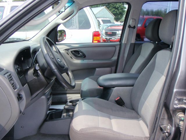 2003 Ford Escape 4wdsxt