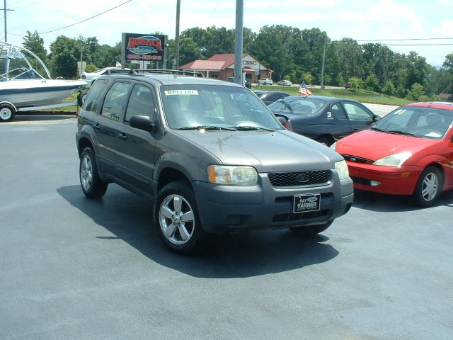 2003 Ford Escape GS 2D Coupe