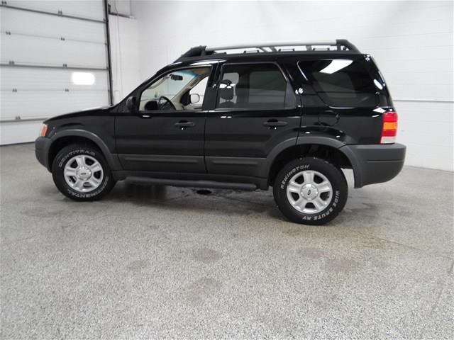 2003 Ford Escape ESi