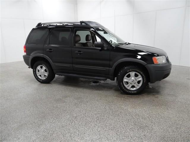 2003 Ford Escape ESi