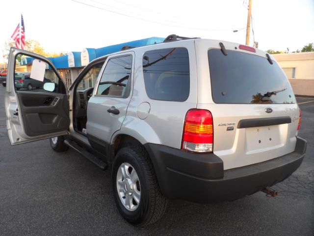 2003 Ford Escape Sxt/4x4