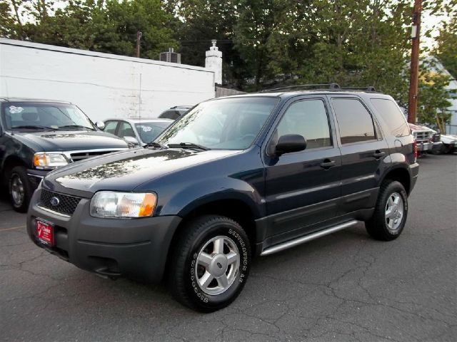 2003 Ford Escape XLS