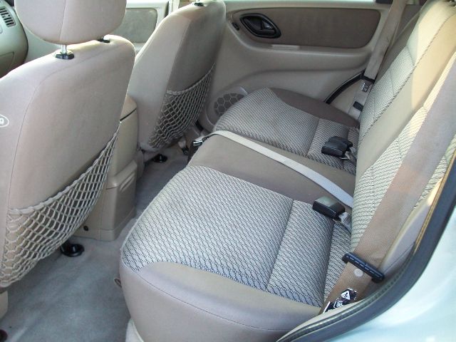 2003 Ford Escape Sxt/4x4