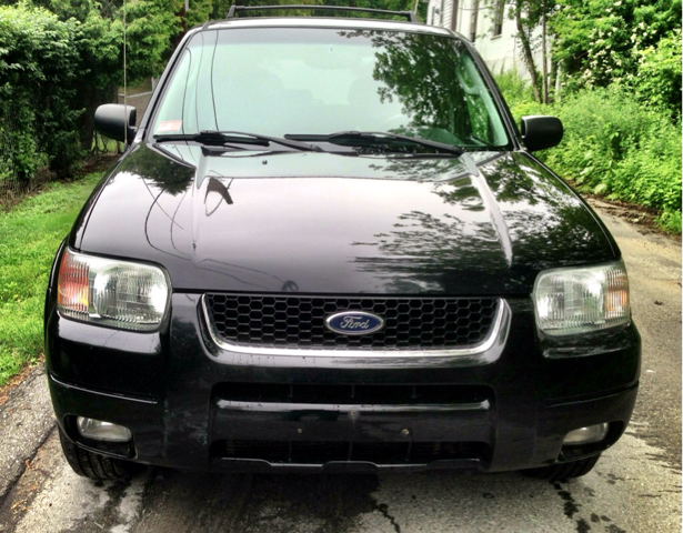 2003 Ford Escape Super