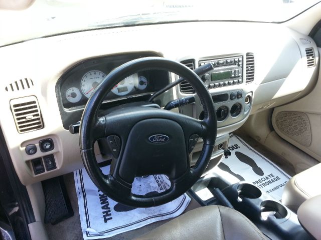 2003 Ford Escape L- Edition