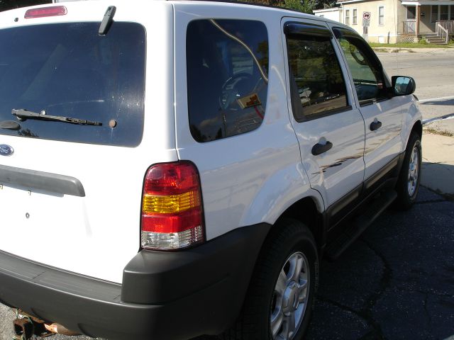 2003 Ford Escape LT FWD