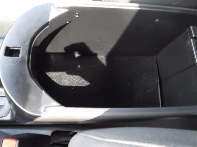 2004 Ford Escape ESi