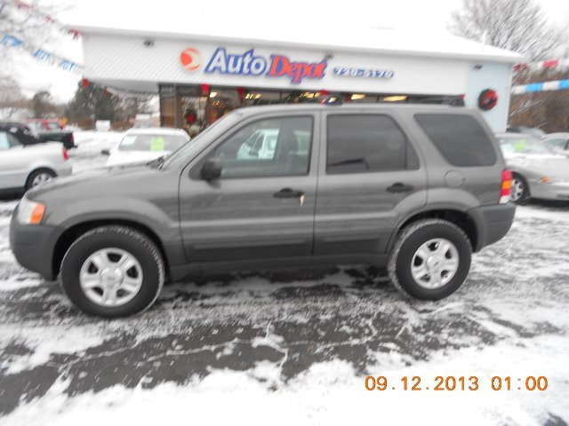 2004 Ford Escape SL 4x4 Regular Cab