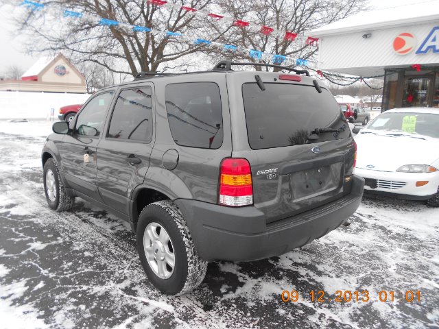 2004 Ford Escape SL 4x4 Regular Cab