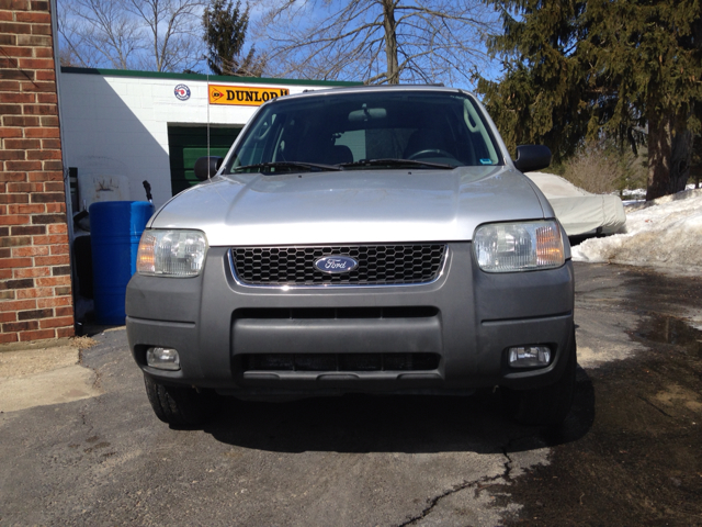 2004 Ford Escape SL 4x4 Regular Cab