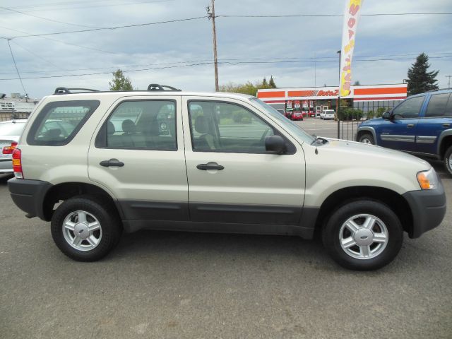 2004 Ford Escape Reg Cab 159.5 WB C5B