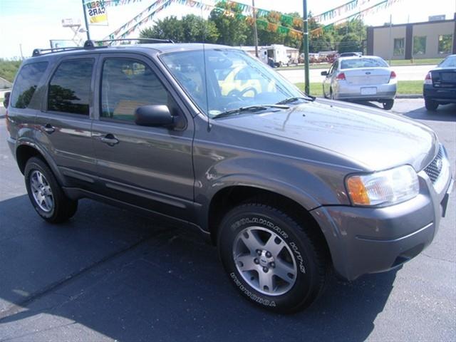2004 Ford Escape SLT 25