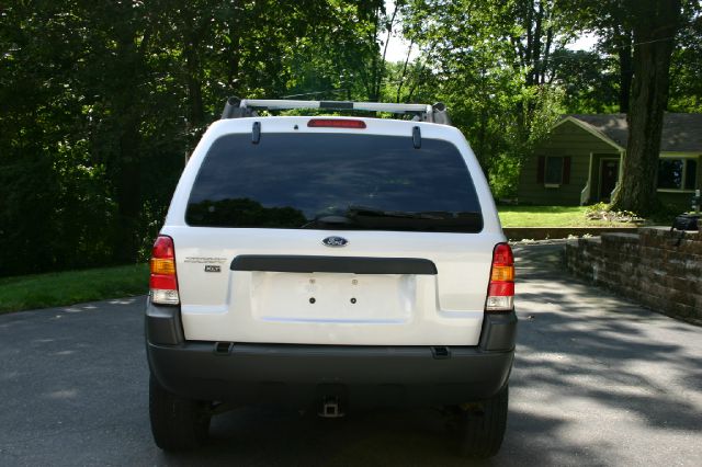 2004 Ford Escape SL 4x4 Regular Cab